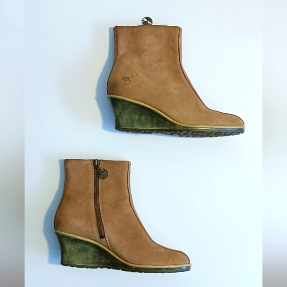 Timberland Shoes - Timberland Camel Color Suede Wedge Ankle Boots. Size 7M